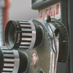 Sony A7 IV peilitön järjestelmäkamera