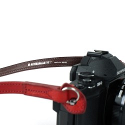 Artisan & Artist ACAM-280L nahkainen kamerahihna