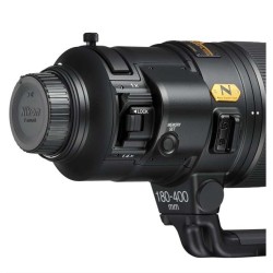 AF-S NIKKOR 180–400mm f/4E TC1.4