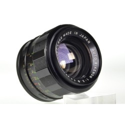 Nikon EM + 50mm f/1.8 Series E