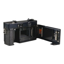 Konica C35 EF kompaktikamera