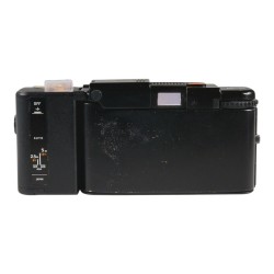 Olympus XA + A11-salama