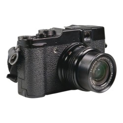 Fujifilm X10 digitaalinen kompaktikamera - käytetty