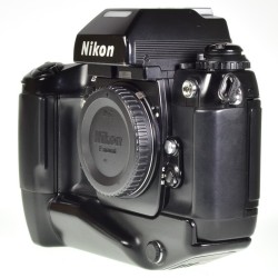 Olympus Écru 'Boxed'