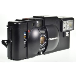 Nikon AF-S Nikkor 16-35mm f/4G ED VR objektiivi - käytetty