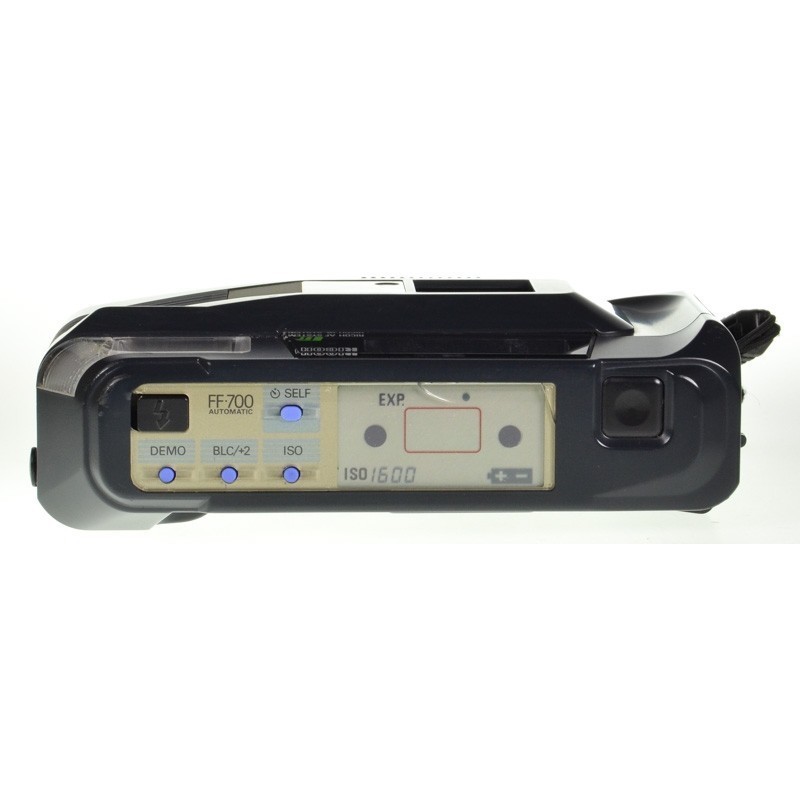 Diopteri kuoriosa Nikon D800 *Käytetty