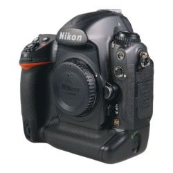Nikon D3 järjestelmäkamera - käytetty