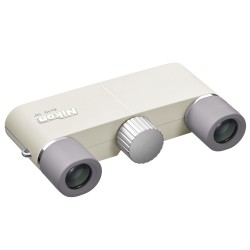 Nikon 4x10D CF kiikarit