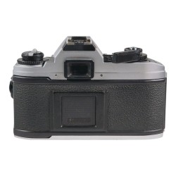 Nikon FG-20 + Zoom-Nikkor 35-70mm f/3.3-4.5 Ai-s