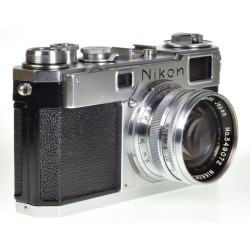 Atmosphere aerosol - savuefekti suihkepullosta