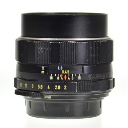 Sony A6400 + 16-50mm f/3.5-5.6 OSS