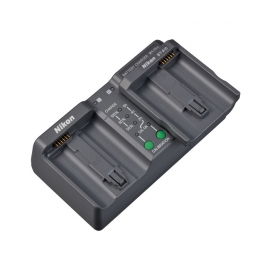 Sony A6400 + 16-50mm f/3.5-5.6 OSS