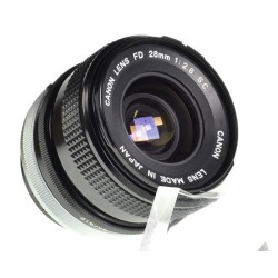 Nikon Z fc + Z 28 mm f/2.8 SE