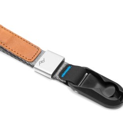 LomoGraflok 4×5 Instant Back filmiperä