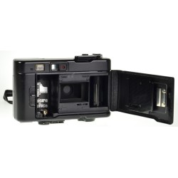 Sony E 11 mm F1.8 lens