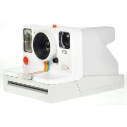 Sony E PZ 10–20 mm F4 G lens