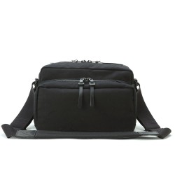 Artisan & Artist ACAM-1000 Camera bag
