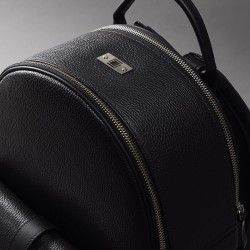 Artisan & Artist Premium Leather Backpack