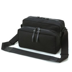 Artisan & Artist ACAM-1100 Camera bag