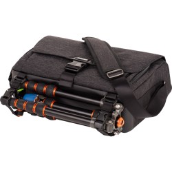 Think Tank Vision 15 camera bag