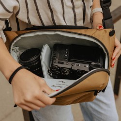 Peak Design Everyday Sling 6L camera bag v2 - Coyote