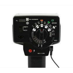 BROKEN NIKON F5 *ONLY FOR SPARE PART USE