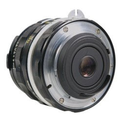 Nippon Kogaku Japan Nikkor-H 28mm f/3.5 Auto Pre-Ai