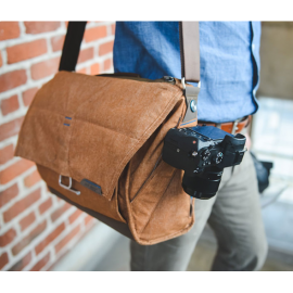 Peak Design Everyday Messenger laukku 15" laukku - Vaalea harmaa