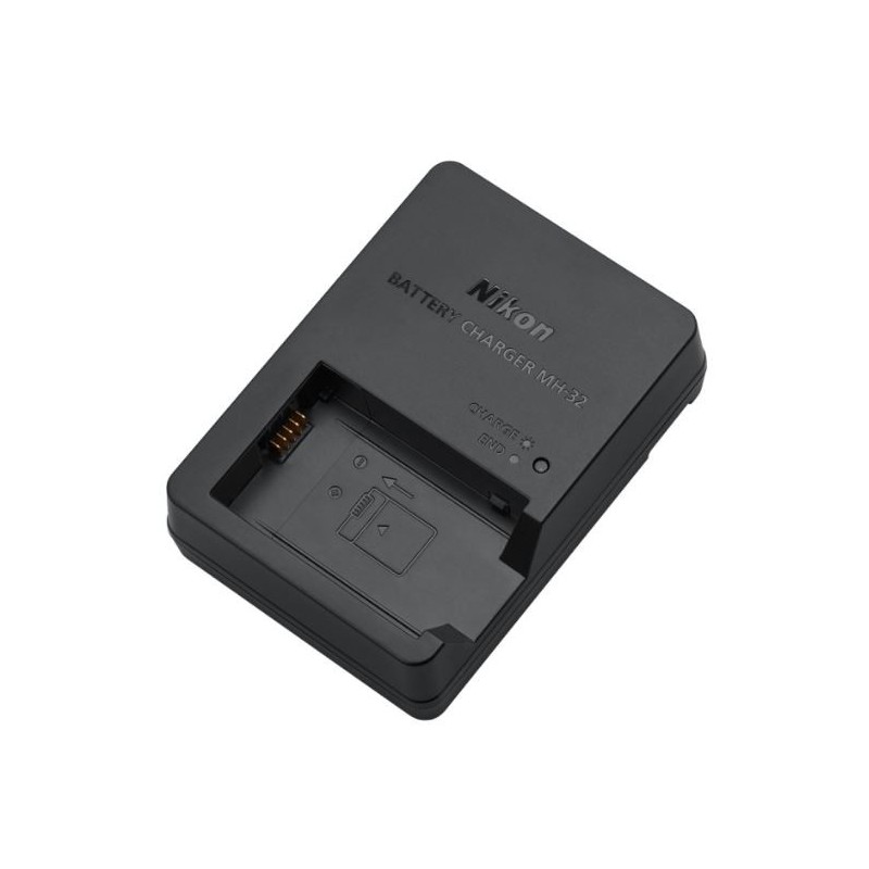 Nikon MH-32 laturi