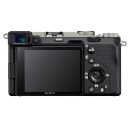 Sony A7C peilitön järjestelmäkamera