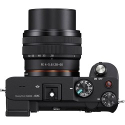 Sony A7C peilitön järjestelmäkamera