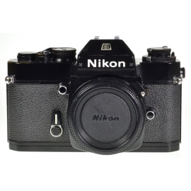 Sony A6400 + 16-50mm f/3.5-5.6 OSS