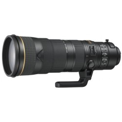 AF-S NIKKOR 180–400mm f/4E TC1.4