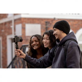 Sony E 11 mm F1.8 objektiivi