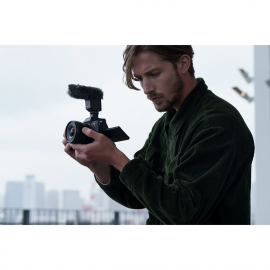 Sony E PZ 10–20 mm F4 G objektiivi