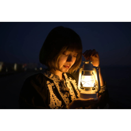 Nikon Nikkor Z DX 24mm f/1.7 objektiivi