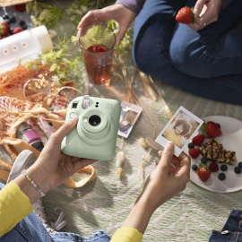 DOUBLE COATED ADHESIVE TA D80