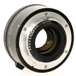 Nikon AF-S TC-17E II 1.7x telejatke - käytetty