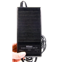 Nikon MH-20 - Quick Charger
