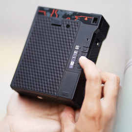 Lomography Lomo’Instant Automat Glass Magellan pikafilmikamera