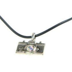 Kamerakoru Timantilla Ja Tekonahkanauhalla