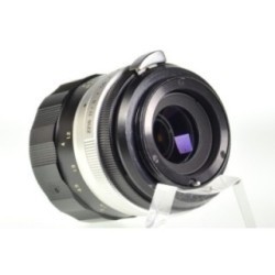 Nikon Z5II peilitön järjestelmäkamera