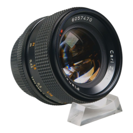 Carl Zeiss Planar 50mm f/1.4 T* - C/Y