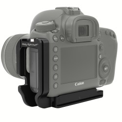 Real Right Stuff L-Bracket Canon EOS 5D Mark IV kameralle