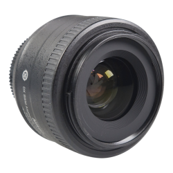 Nikon AF-S DX Nikkor 35mm f/1.8G objektiivi - käytetty