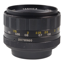 Yashica Yashinon-DS 50mm f/1.7 Auto - M42