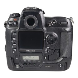 Nikon D2Hs