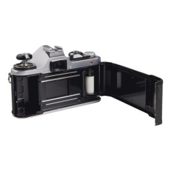 Pentax ME + SMC Pentax-M 50mm f/1.7