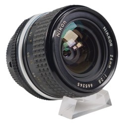 Nikon Nikkor 24mm f/2.8 Ai