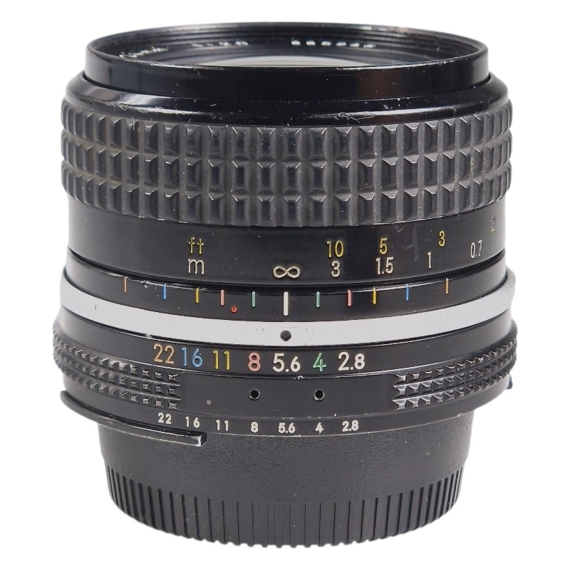 Nikon Nikkor 24mm f/2.8 Ai